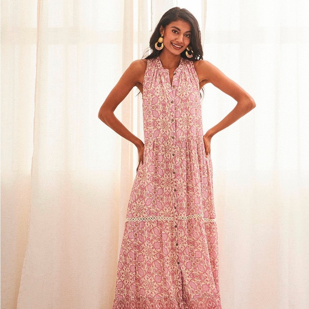 Elegant Pink Sleeveless Maxi Dress - Picture 1 of 16